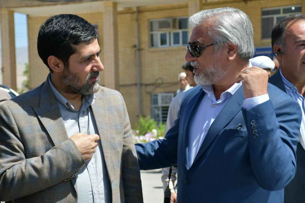 بازدید سیدناصر حسینی‌پور از بیمارستان شهید رجایی گچساران با حضور نایب رئیس  مجلس